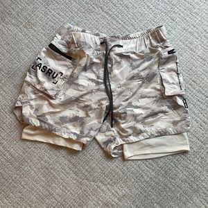 ASRV white camo abstract print workout shorts with cargo pockets and lining M